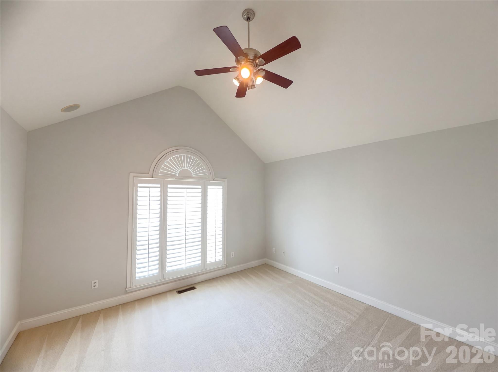 Gates At Waterside - Residential