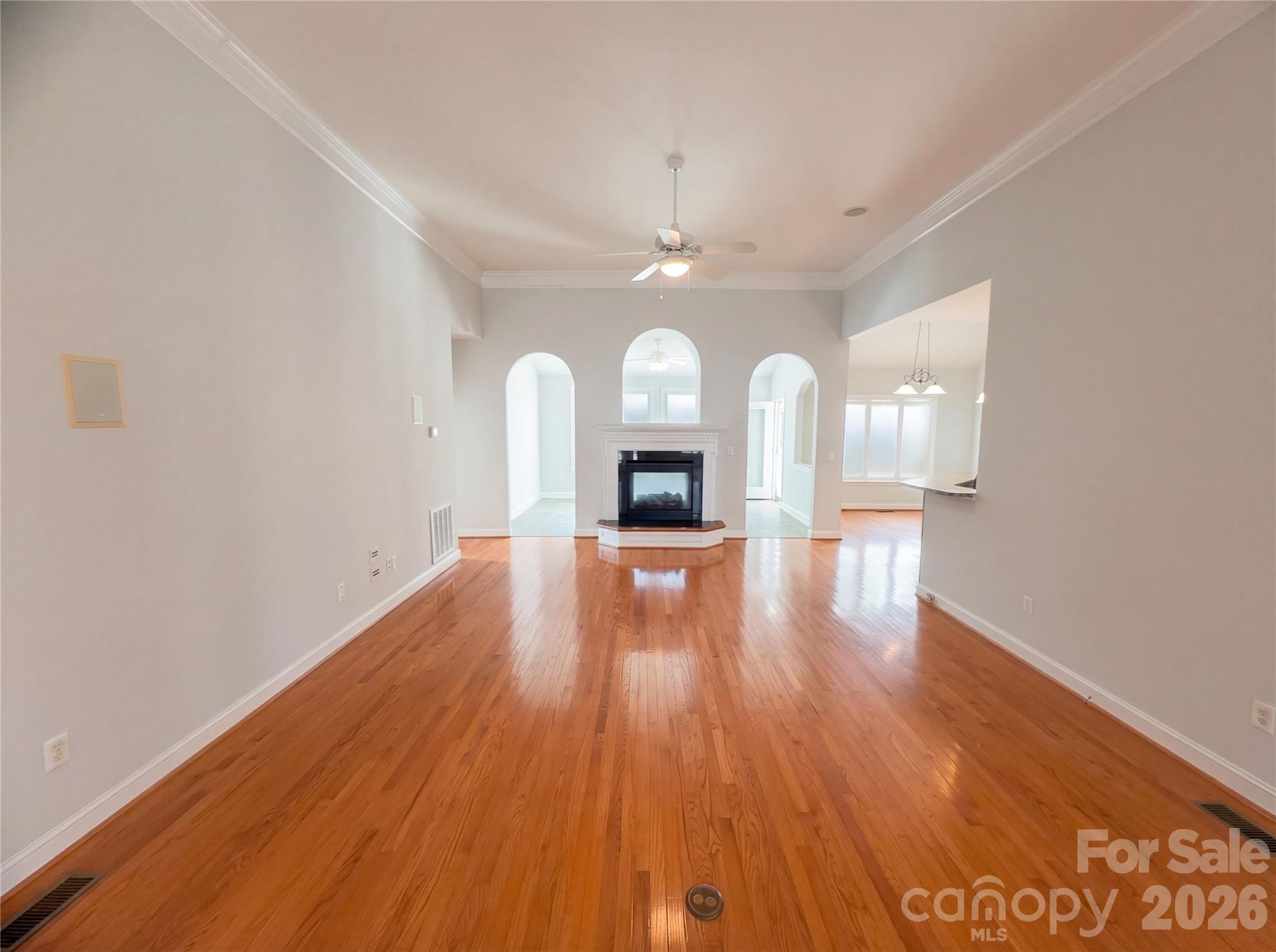 Gates At Waterside - Residential