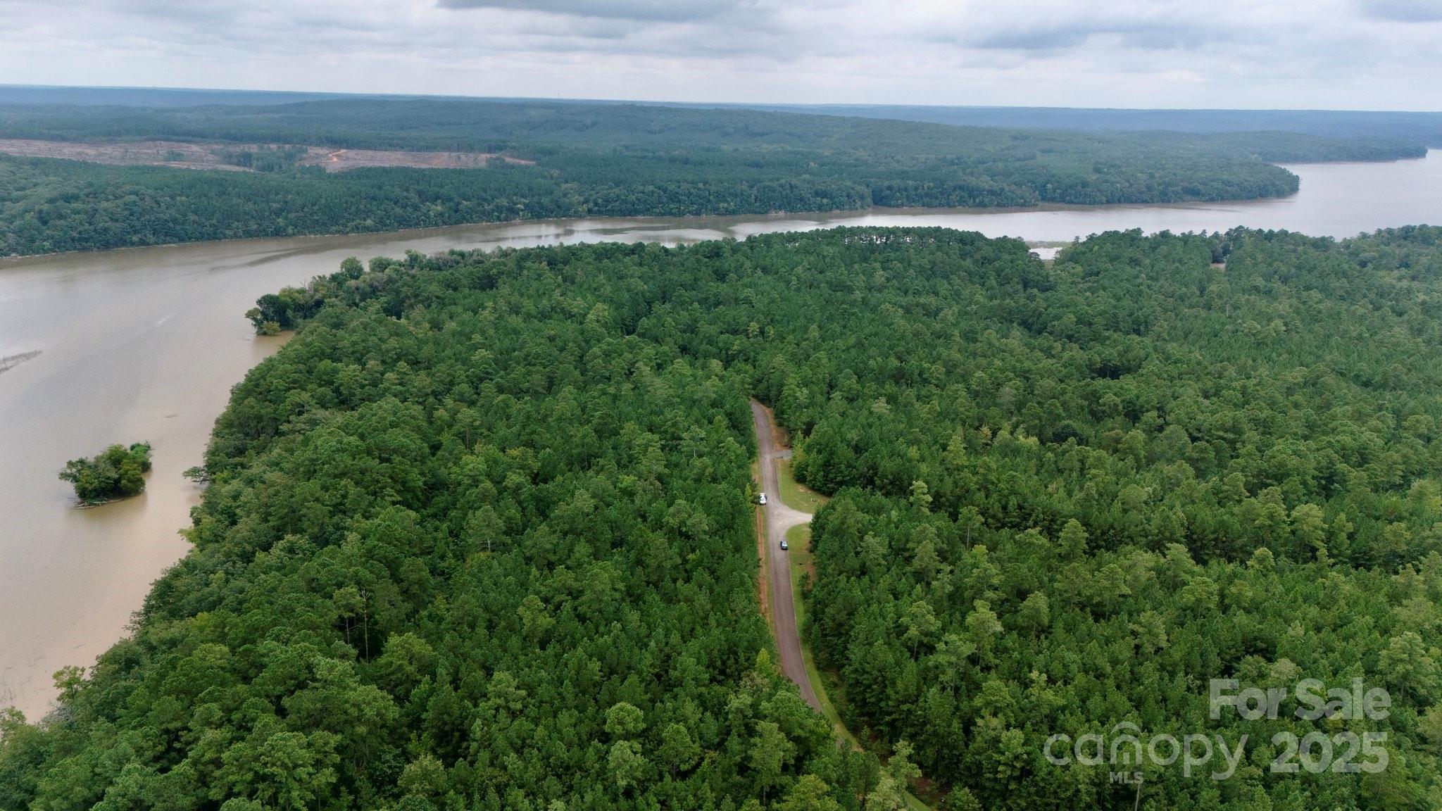 The Crossings - Land