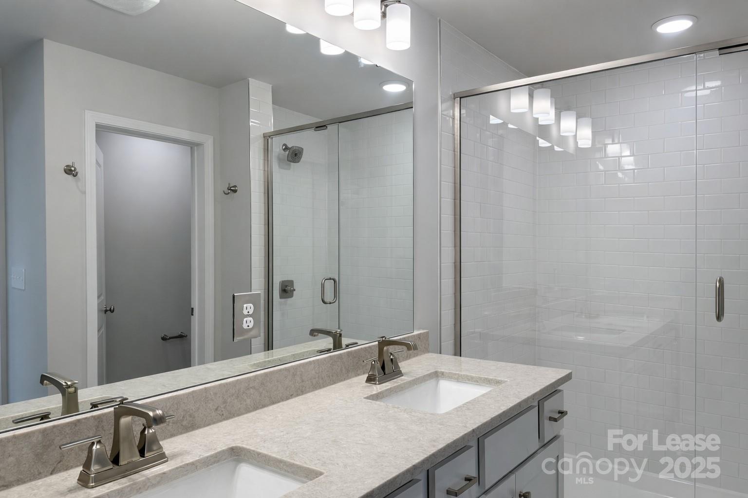 Westview Towns - Residential Lease