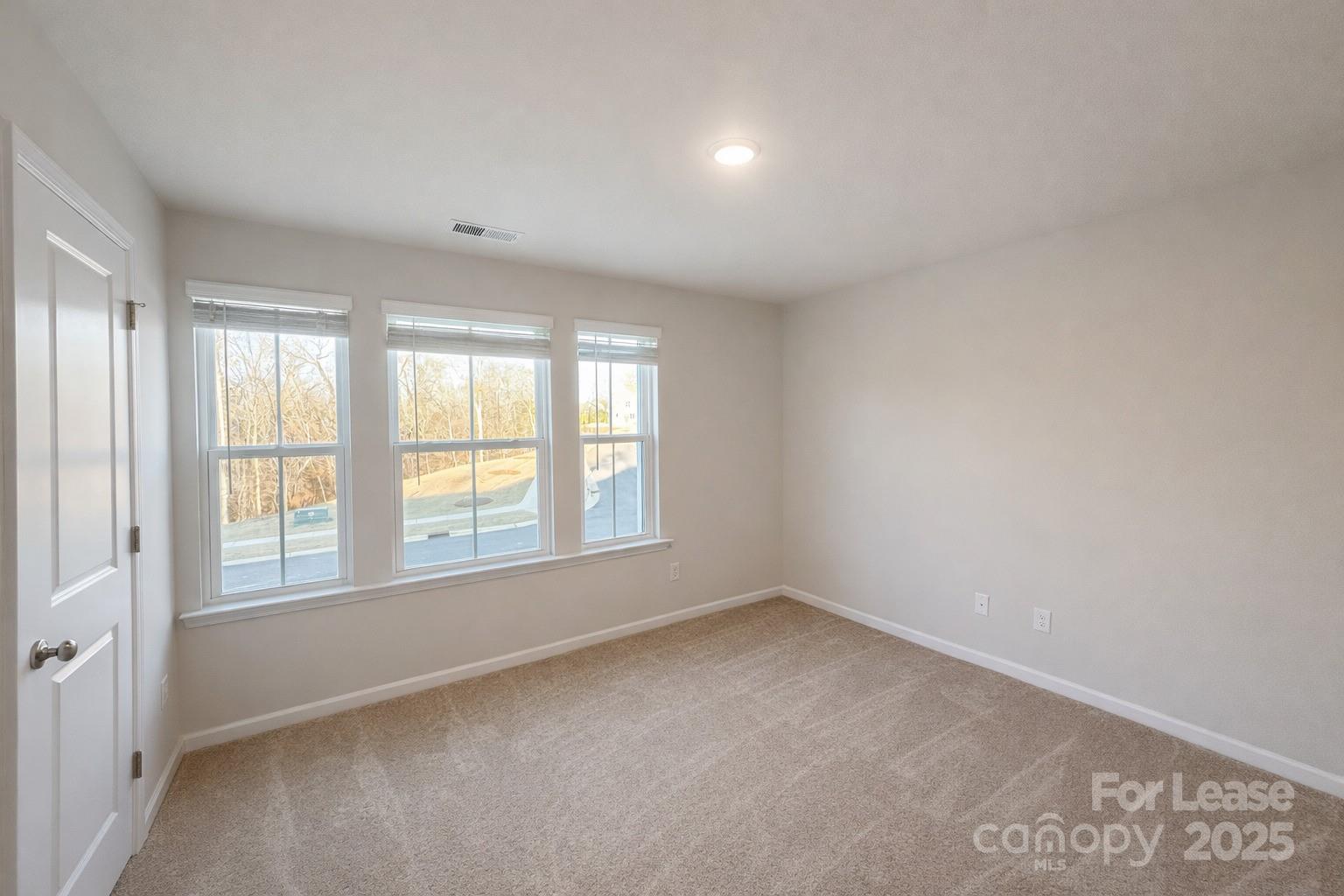 Westview Towns - Residential Lease