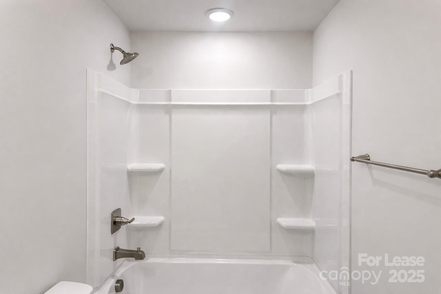 Westview Towns - Residential Lease