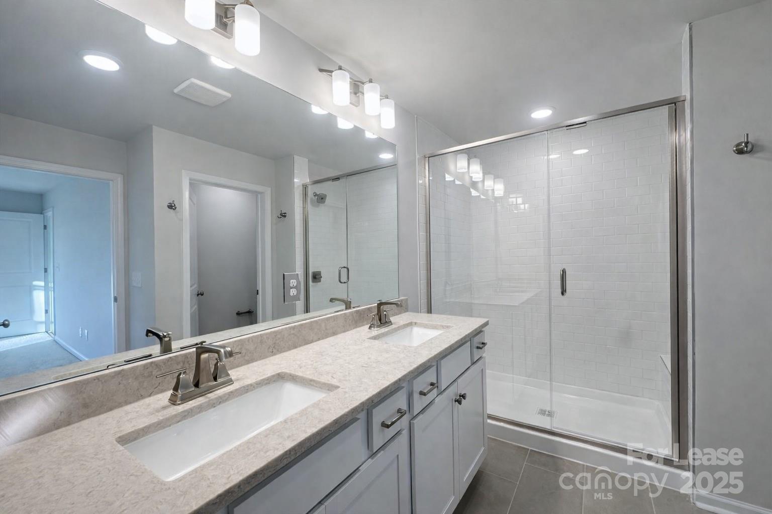 Westview Towns - Residential Lease