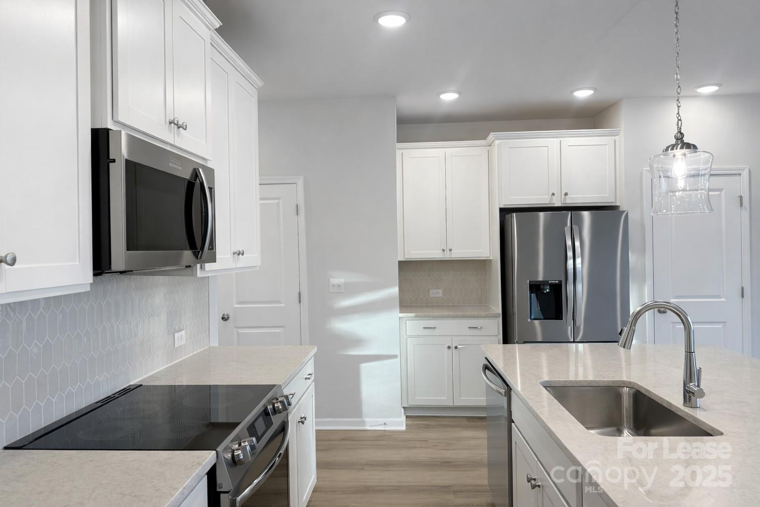 Westview Towns - Residential Lease