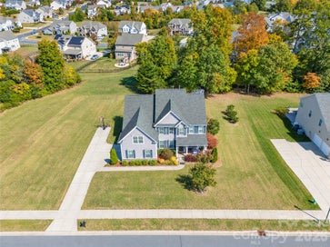 7199 Old Valley Way Harrisburg NC 28075