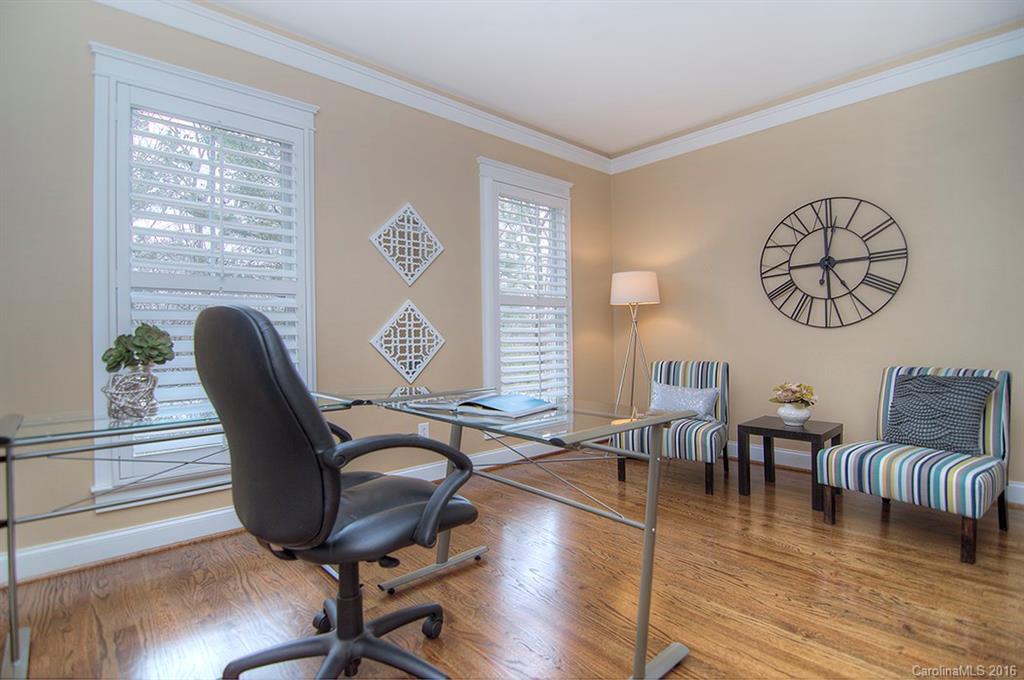 Lake Shore - Residential