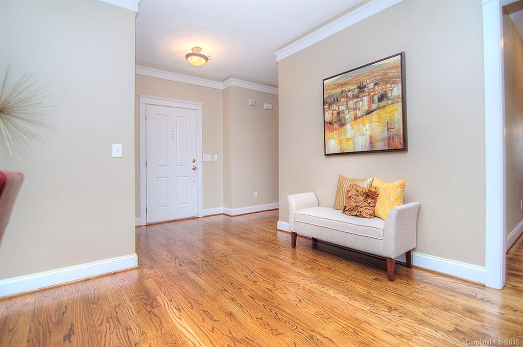 Lake Shore - Residential