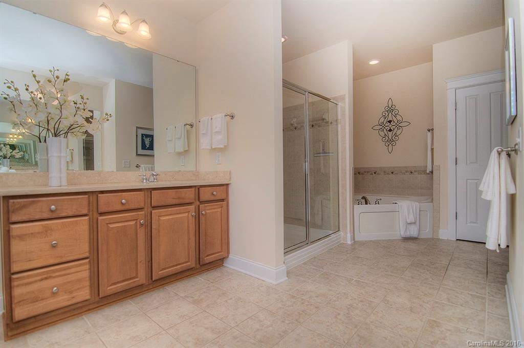 Lake Shore - Residential