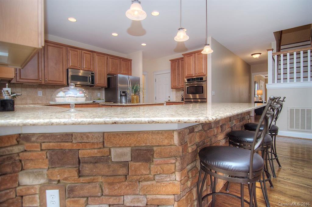 Lake Shore - Residential