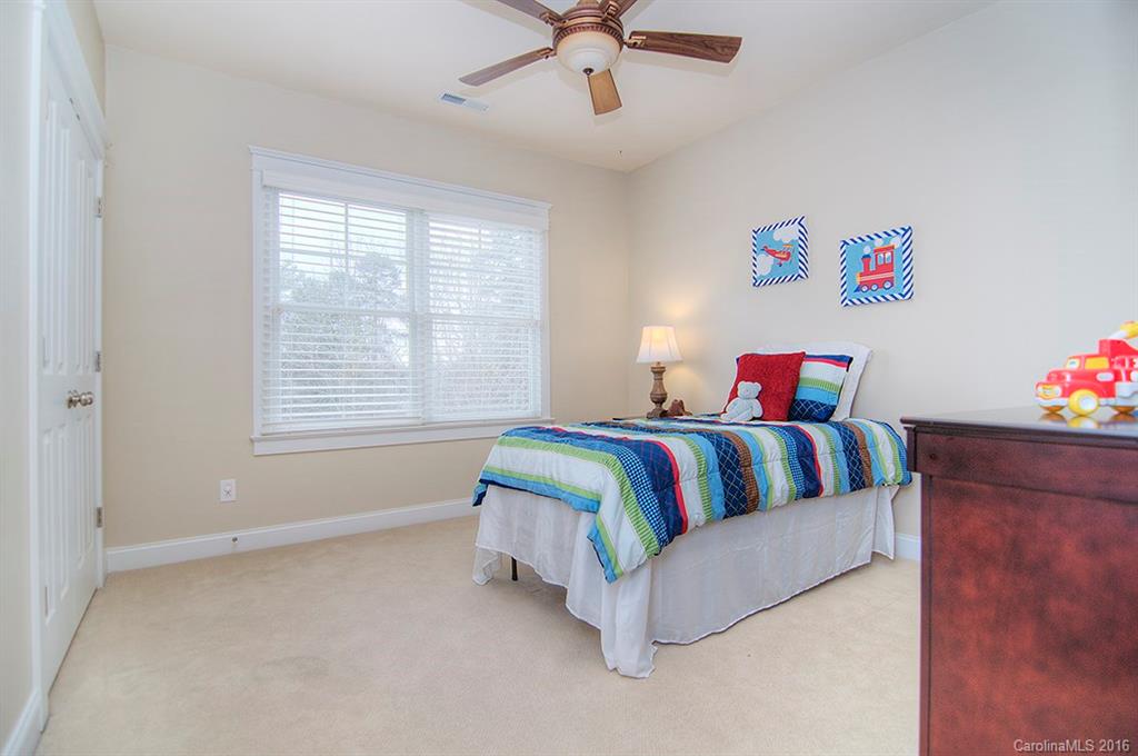 Lake Shore - Residential