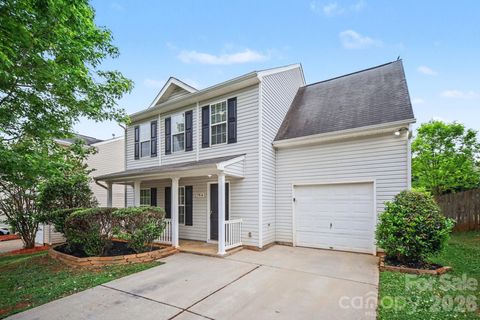 Photo of 7916 Mcgarry Trail, Charlotte, NC 28214 (MLS # 4375221)