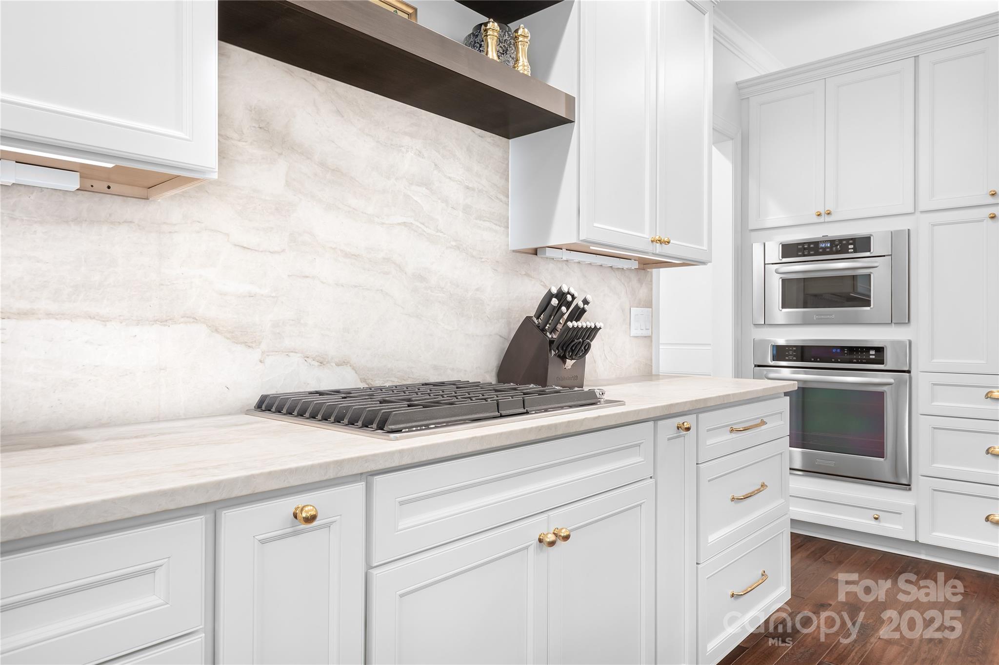 Treetops At Cowans Ford - Residential