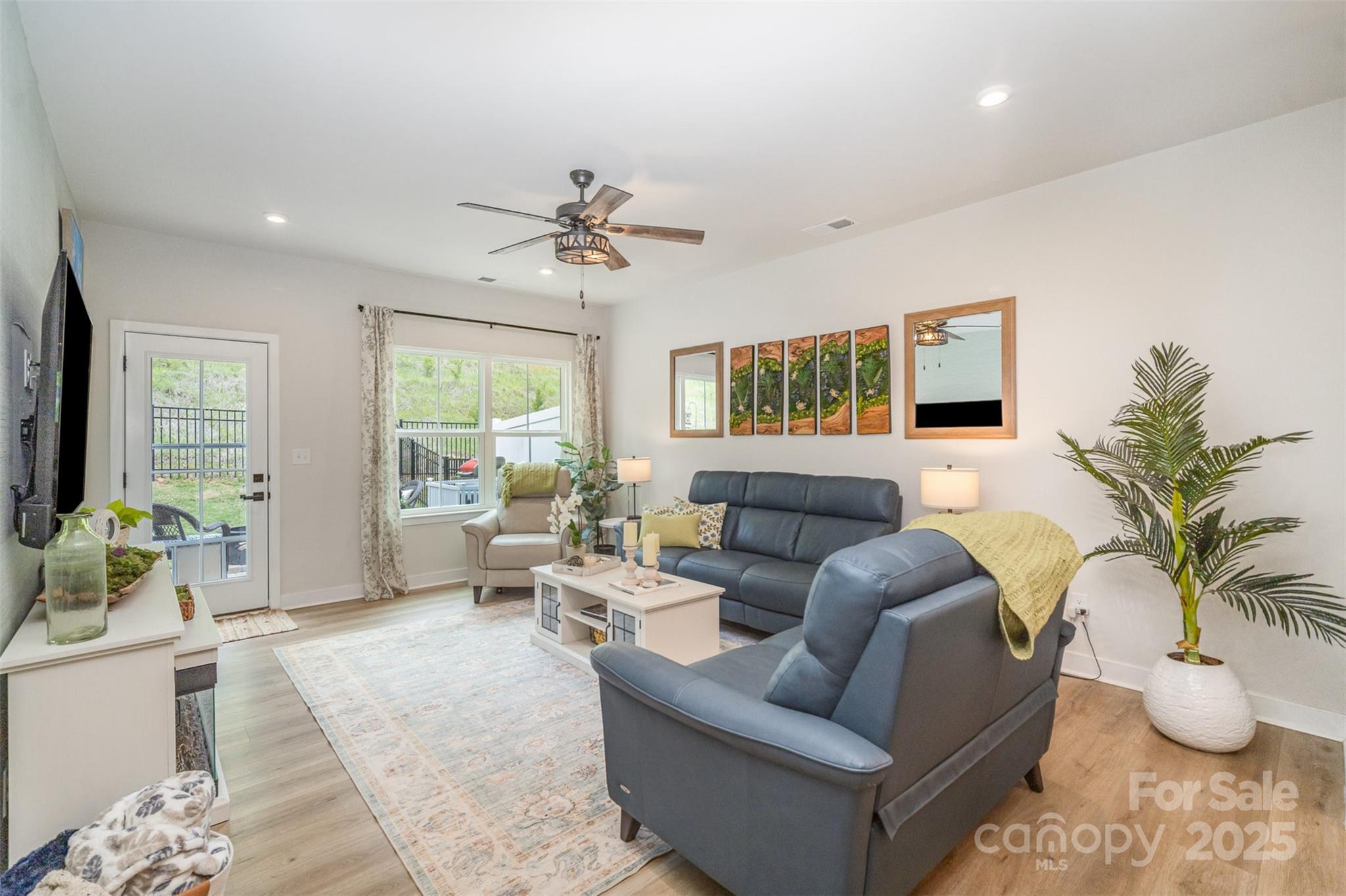 980 Prince Garrett Way