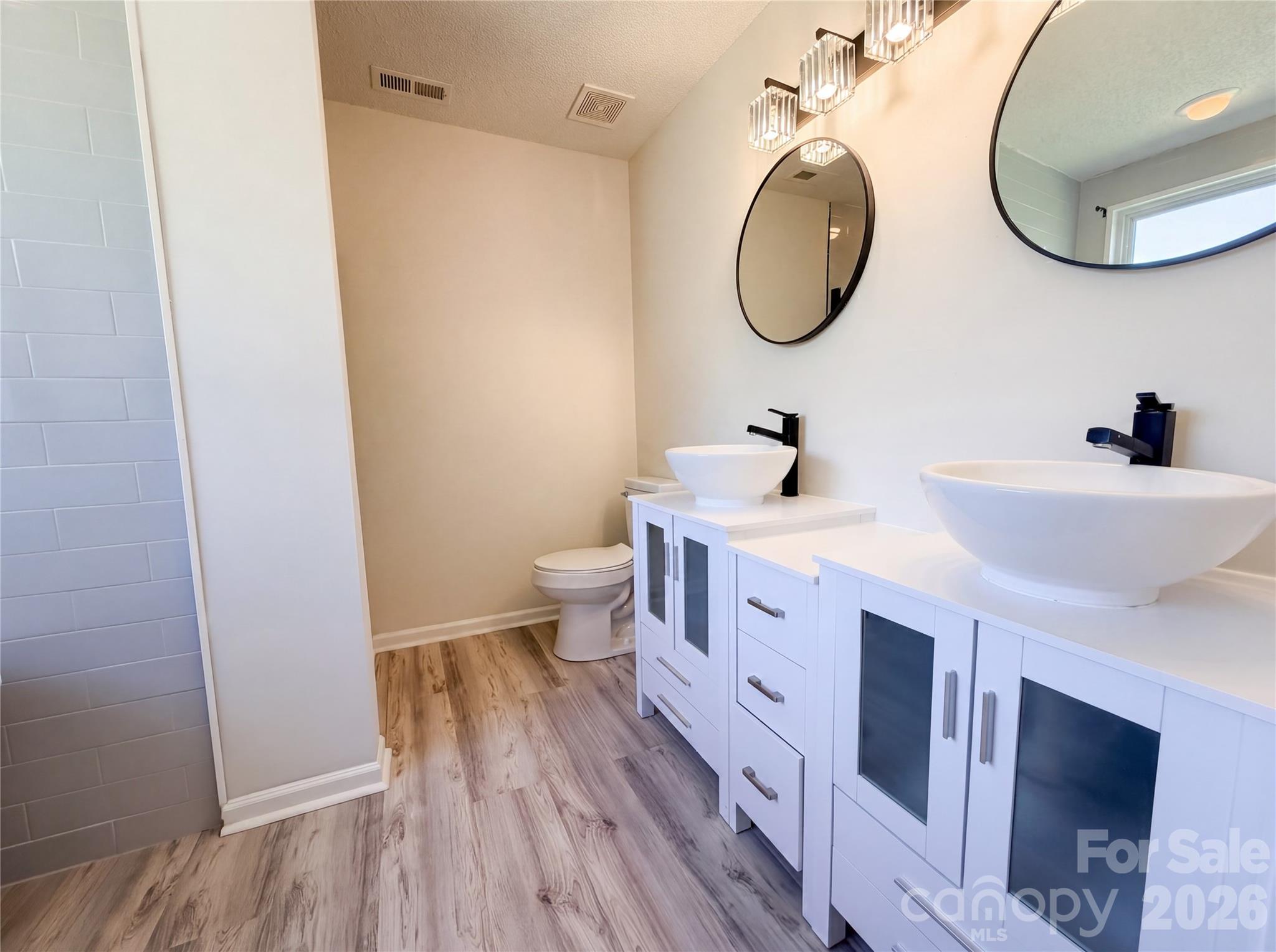 Glenview - Residential