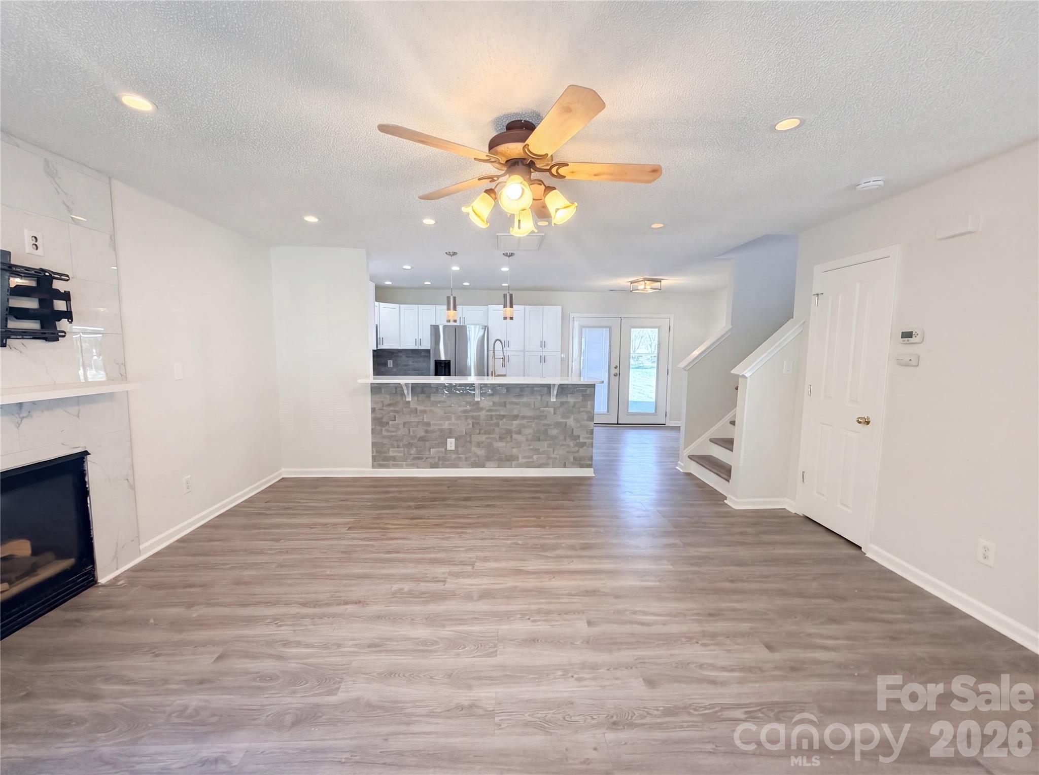 Glenview - Residential