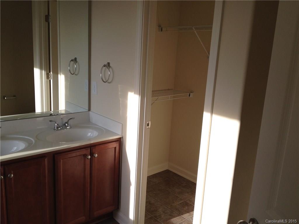 Gunnars Ridge - Residential