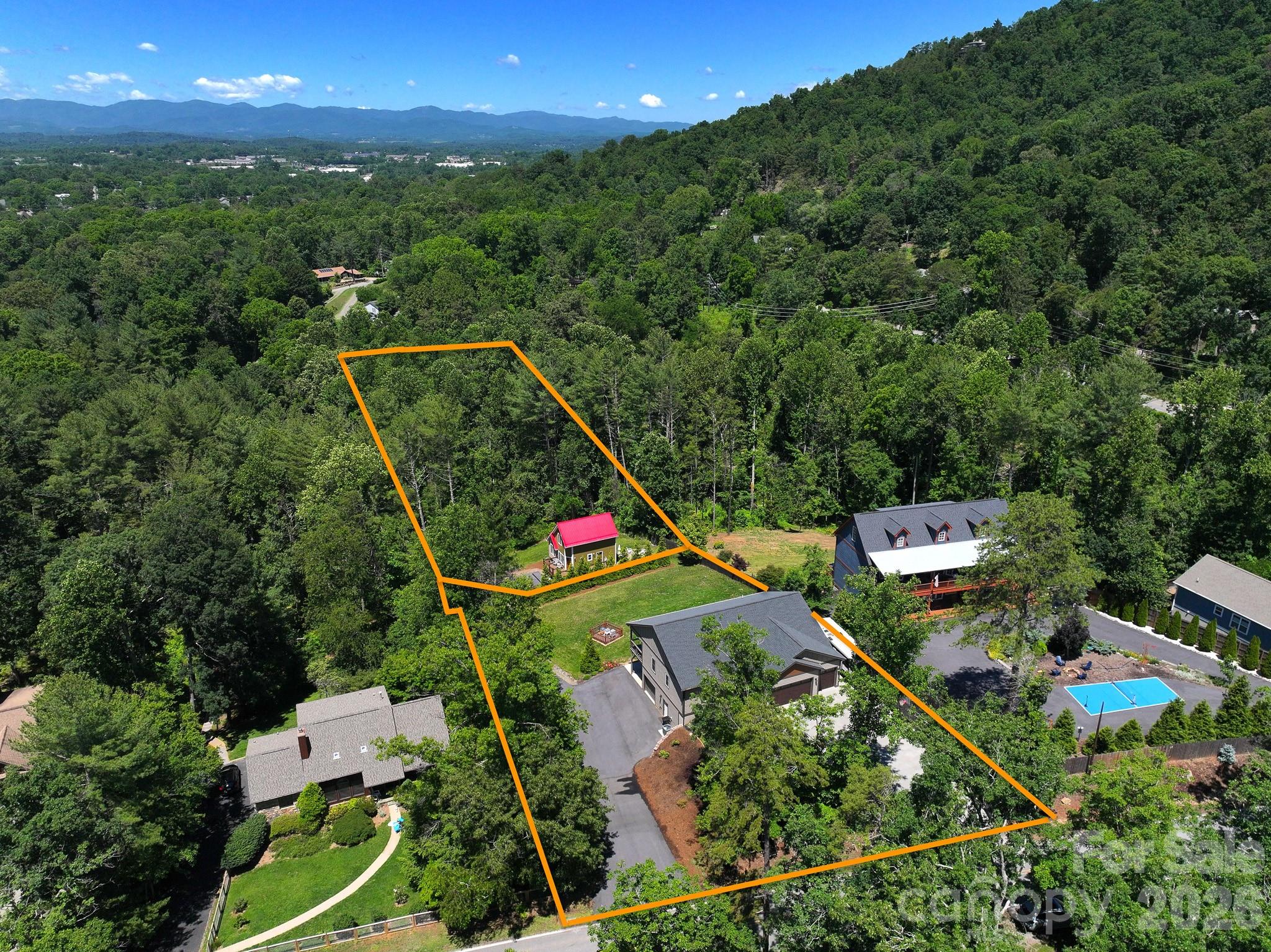 154 & 156 Dogwood Drive