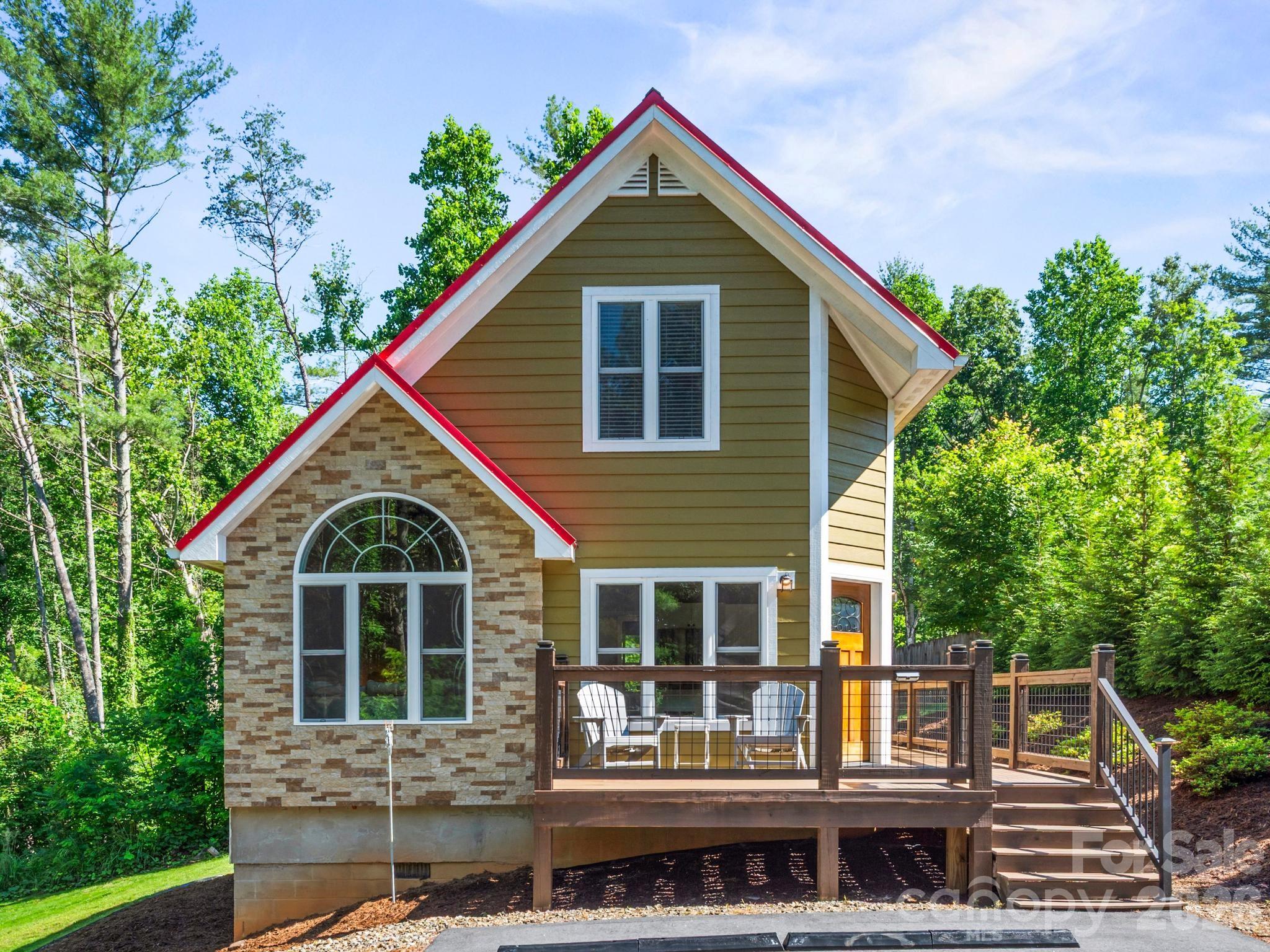 154 & 156 Dogwood Drive