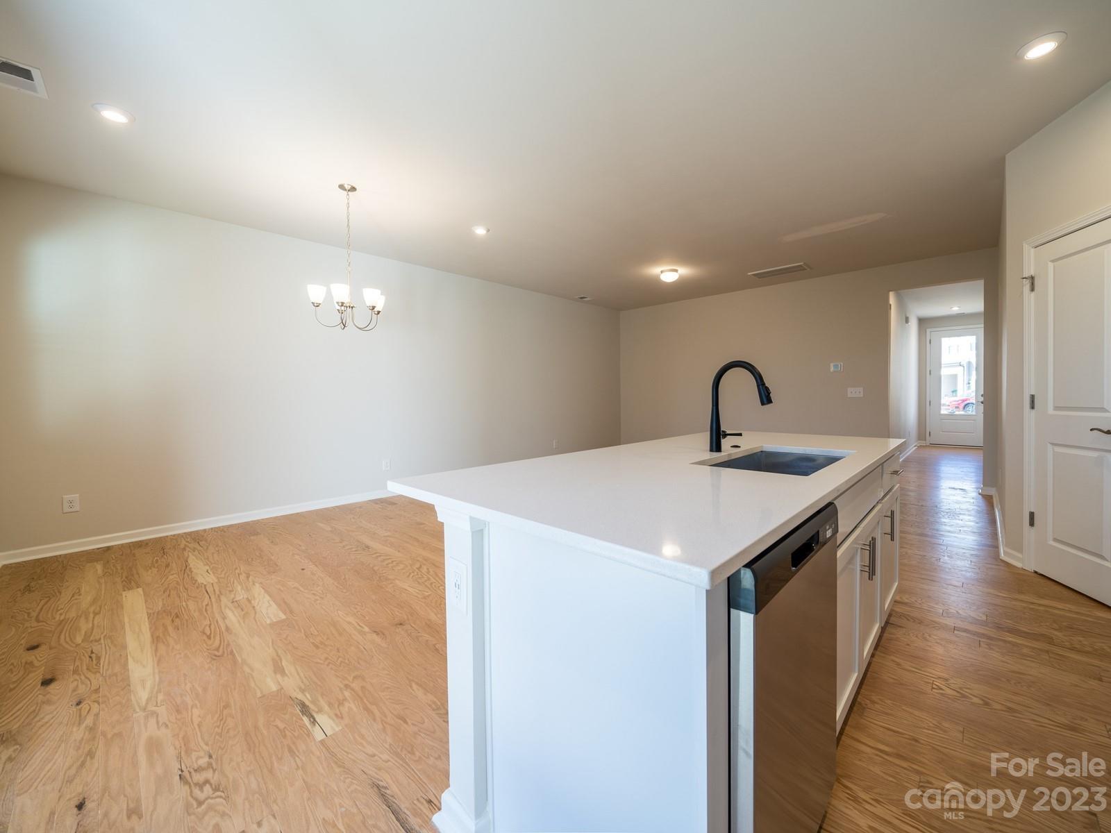 Fifteen 15 Cannon - Residential
