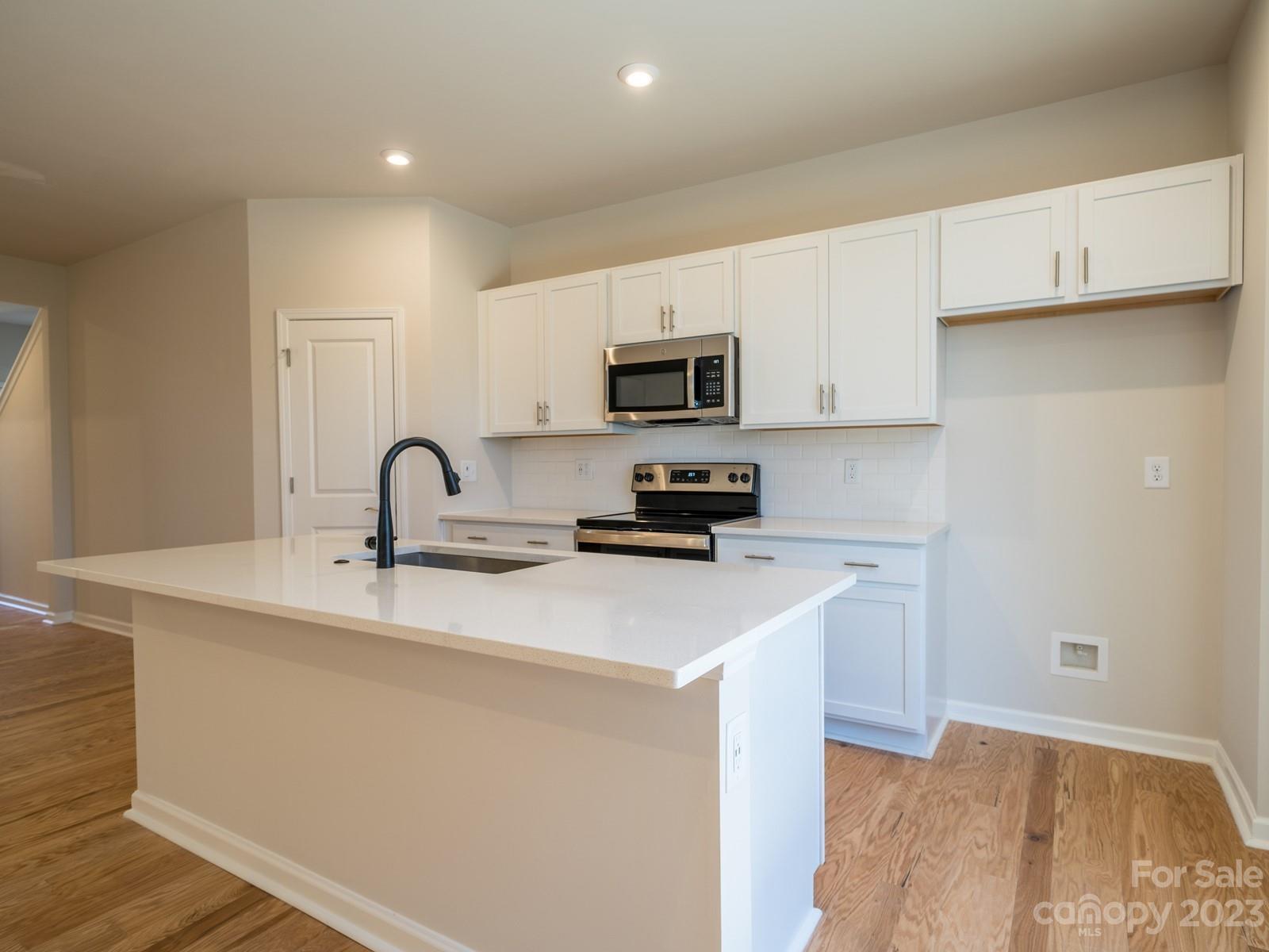 Fifteen 15 Cannon - Residential