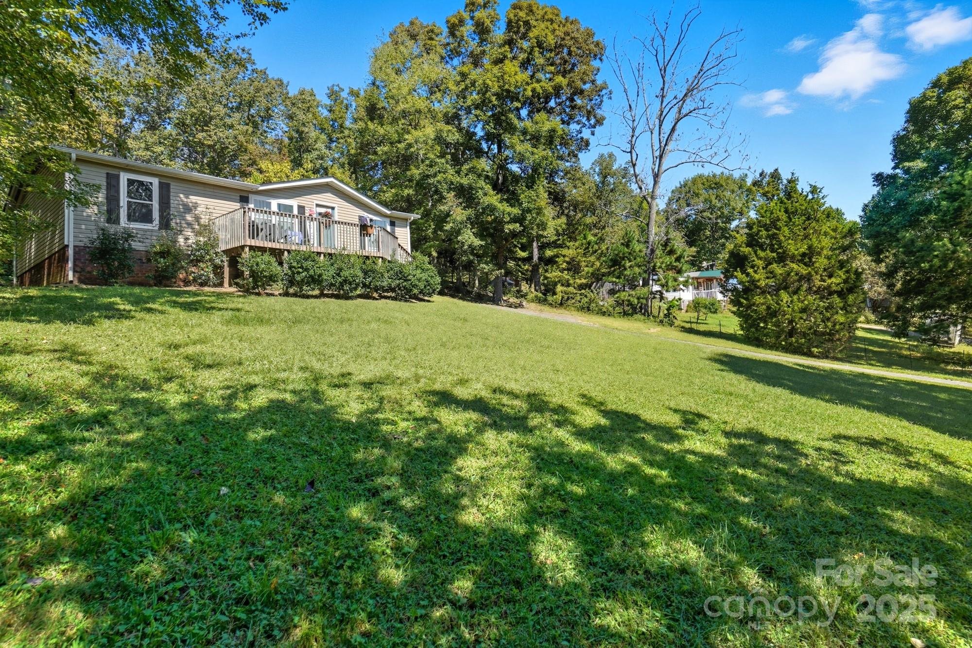 5556 Hidden Oaks Drive