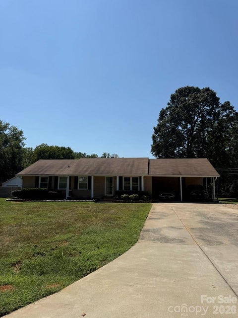 Photo of 3432 Farrhill Road, Charlotte, NC 28214 (MLS # 4427547)