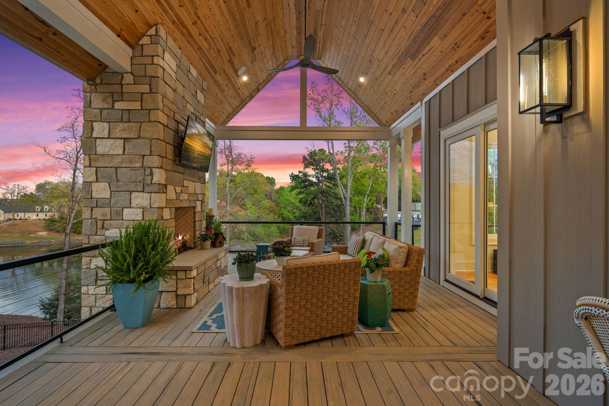 Kiowa Pointe - Residential