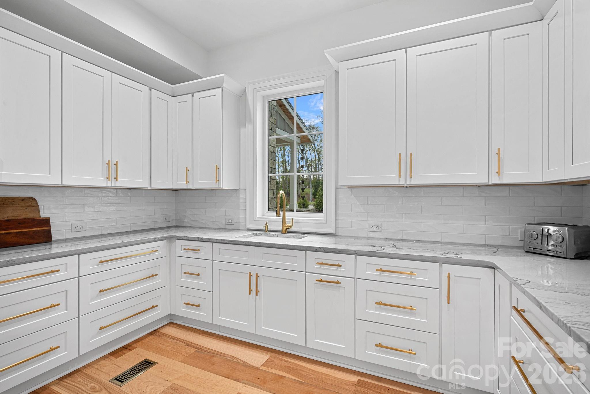 Kiowa Pointe - Residential