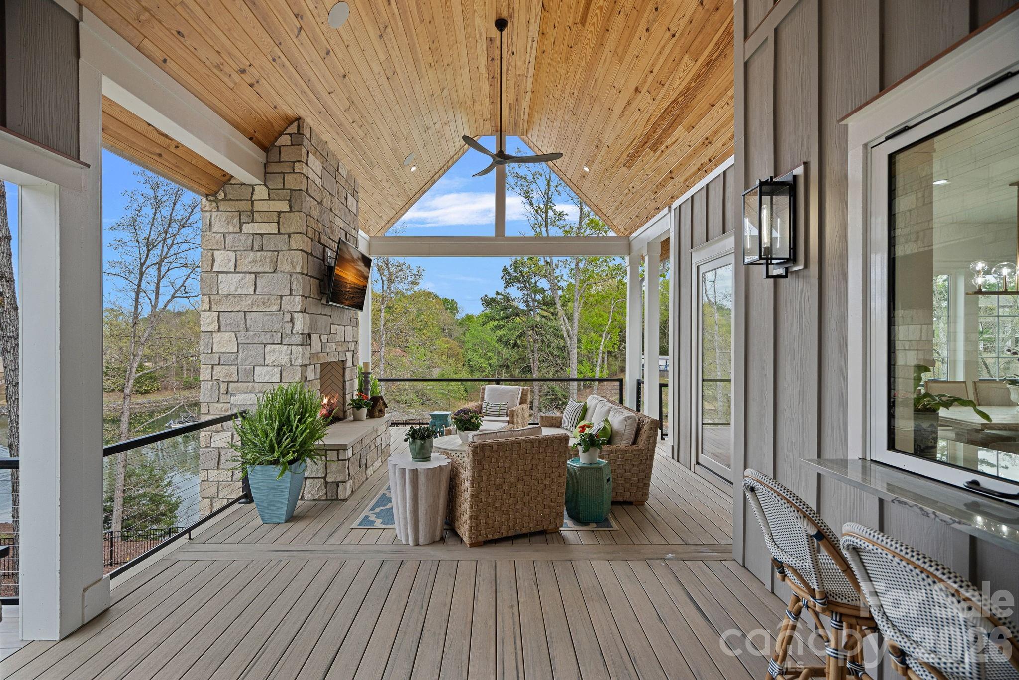 Kiowa Pointe - Residential