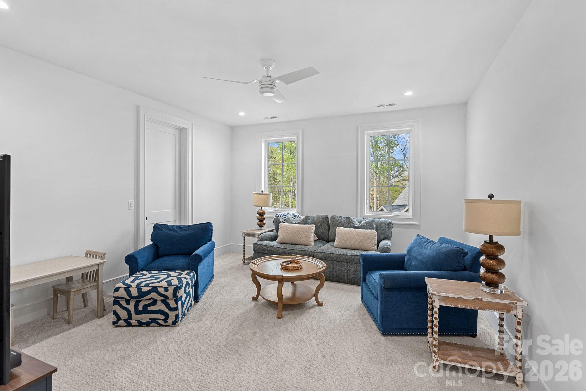 Kiowa Pointe - Residential