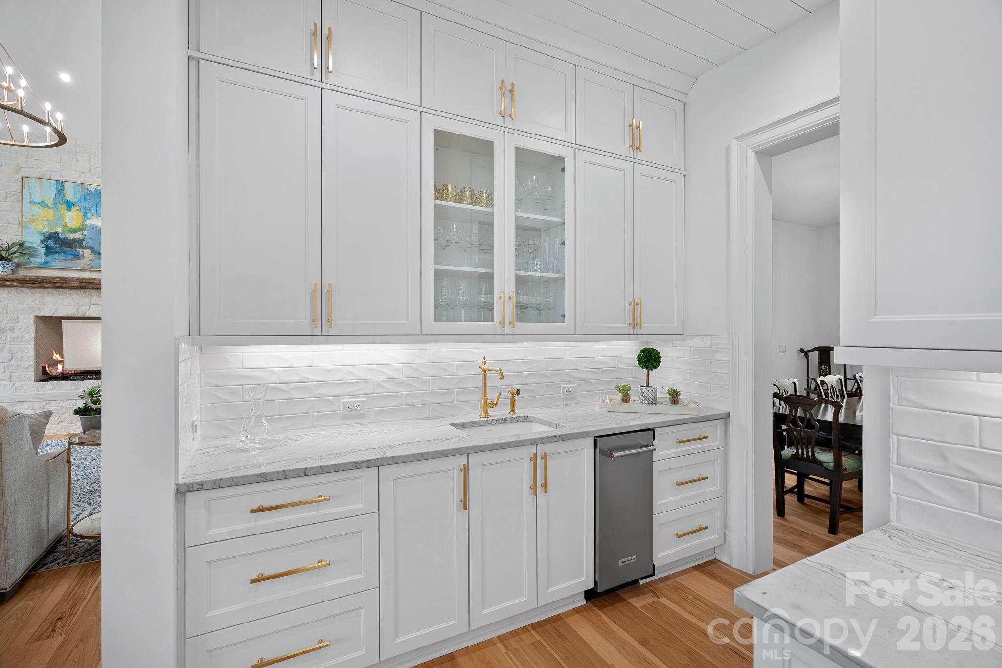 Kiowa Pointe - Residential