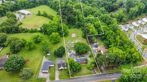 3700 Nevin Road Charlotte NC 28269