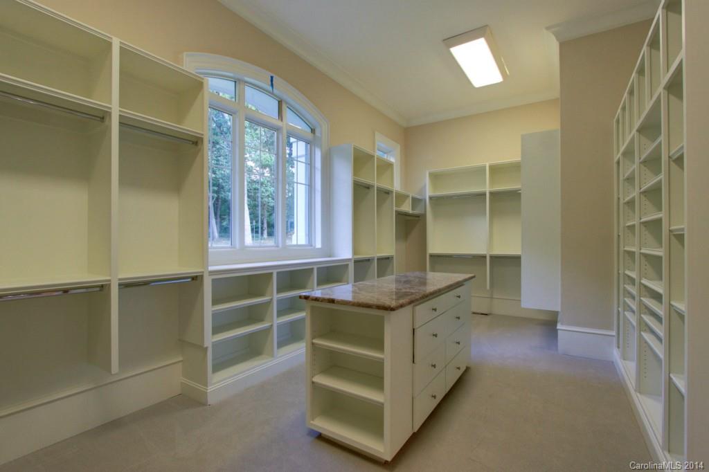 Mammoth Oaks - Residential