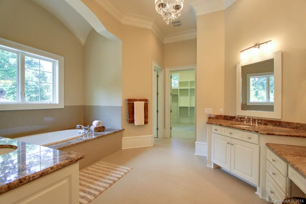 Mammoth Oaks - Residential