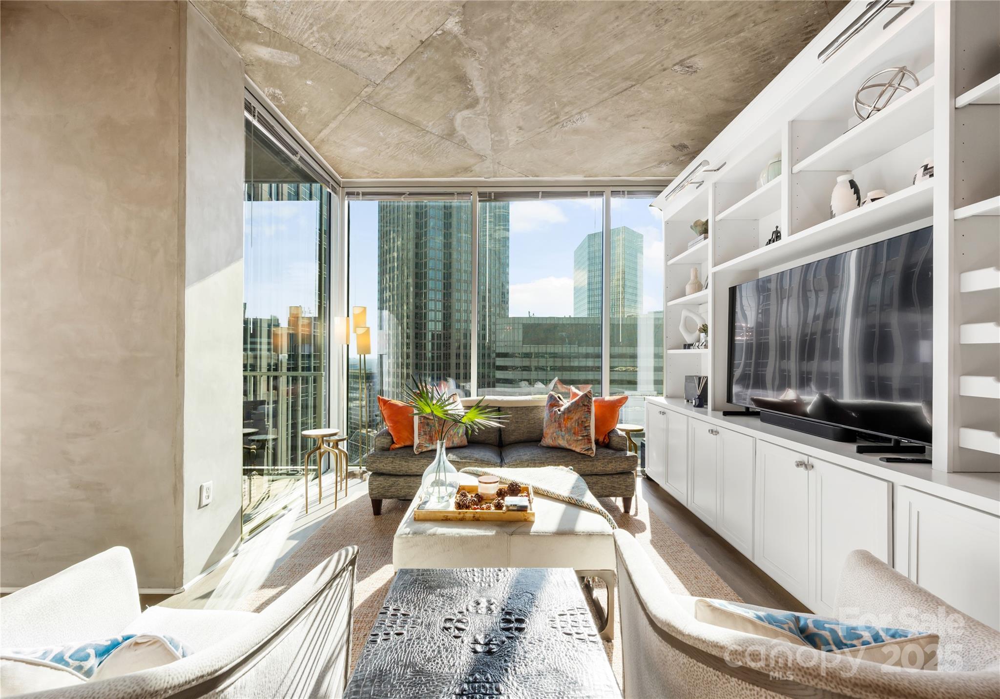 210 N Church Street 2507