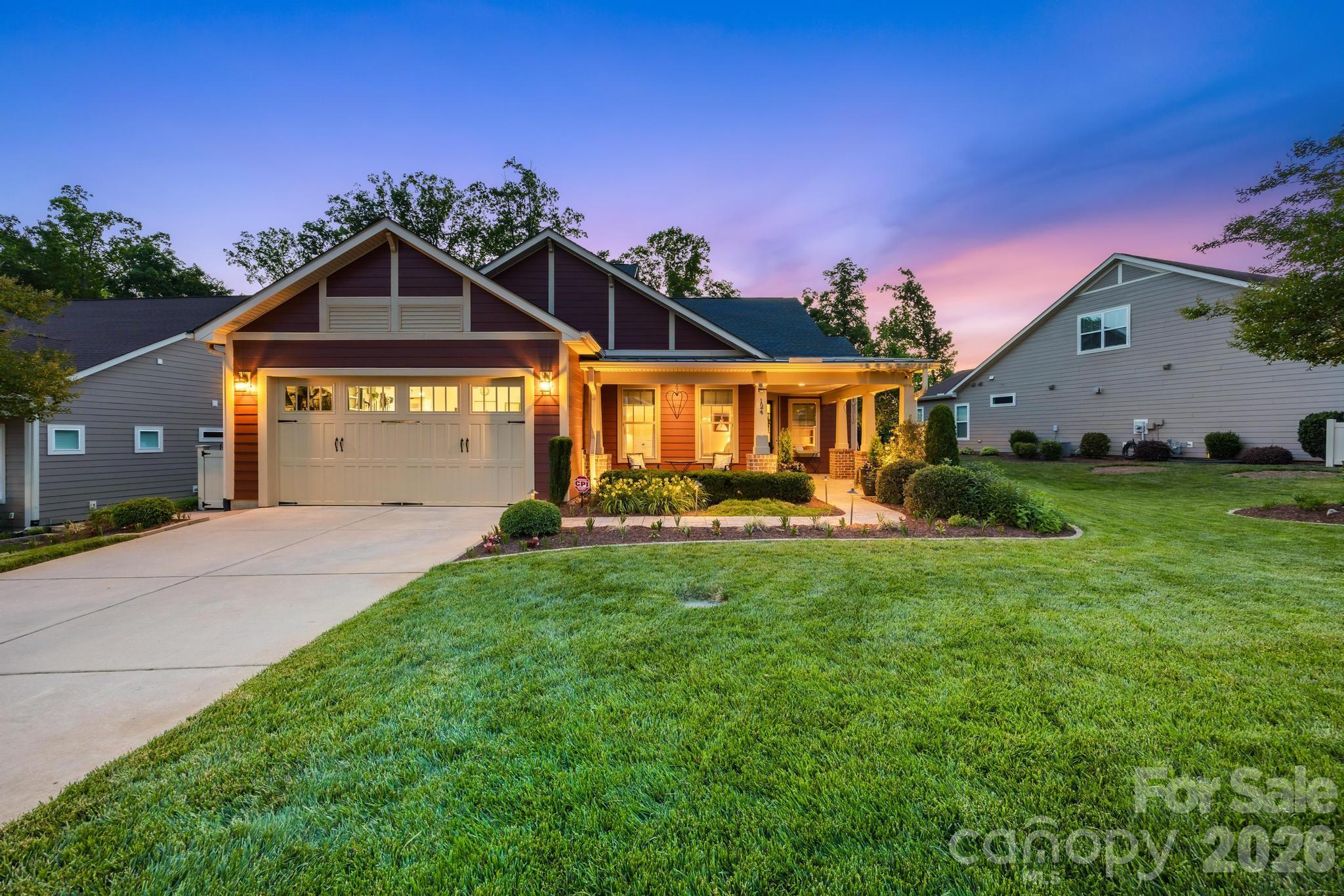 124 Chimney Rock Court