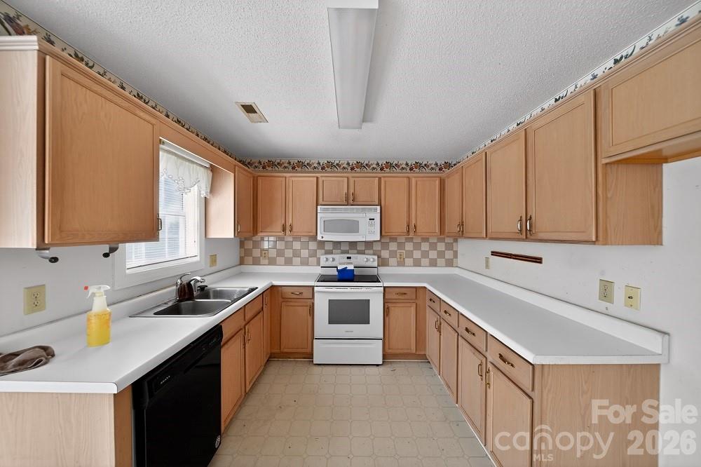 Woodcroft - Residential