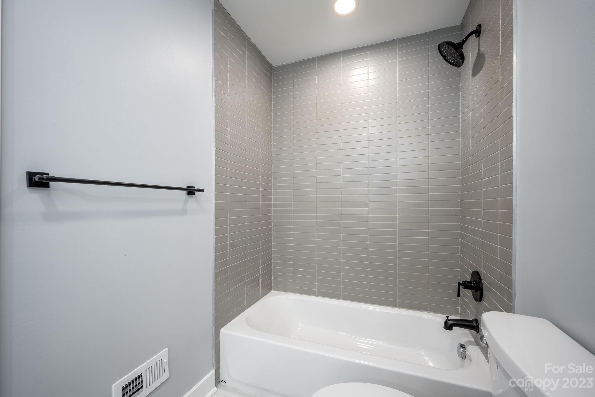 Mcclintock Woods - Residential