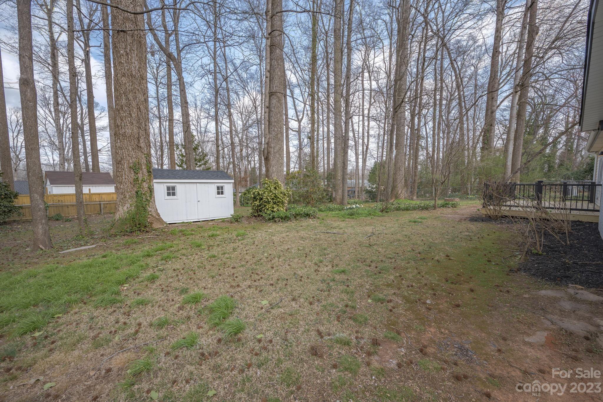 Mcclintock Woods - Residential