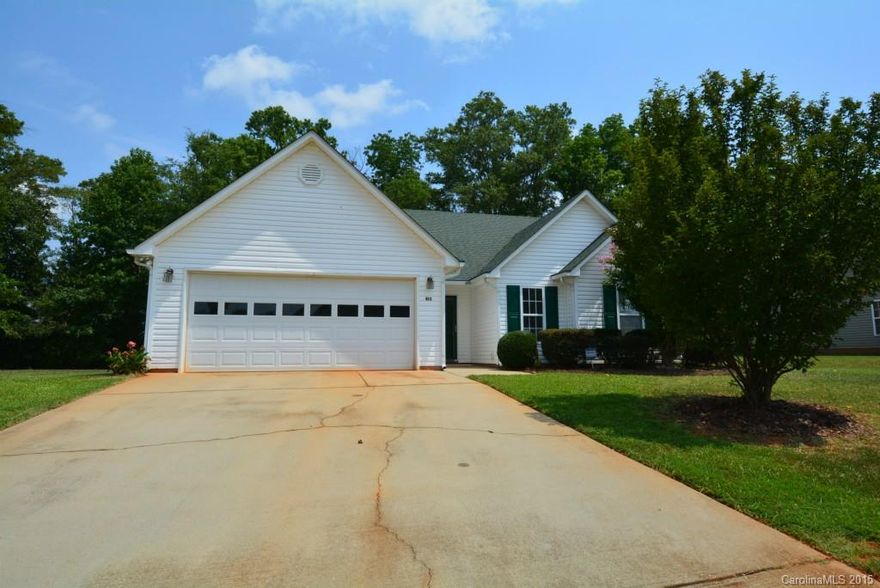 Excellent ranch style plan. Freshly painted interior, along with new carpet and vinyl flooring. Vaulted ceiling and gas fireplace in great room. Tray ceiling in master bedroom, along with double sink vanity, walk-in closet, and garden tub/shower combo in master bath. Back yard private and fenced in with detached storage building. Split bedroom plan. 2 car attached garage. This is it! Convenient location, ready for new owners!