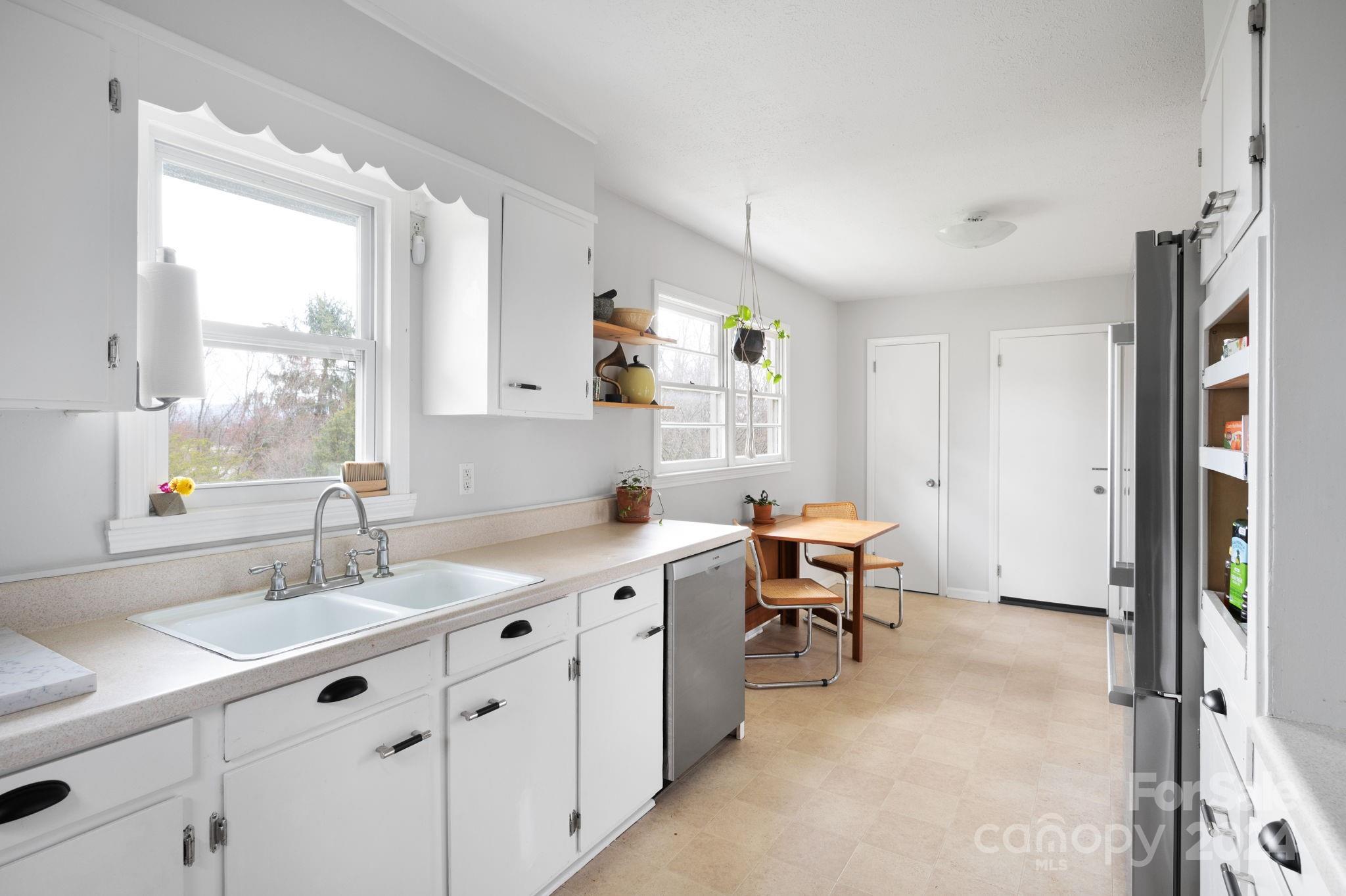 Stradley Mountain Park - Residential