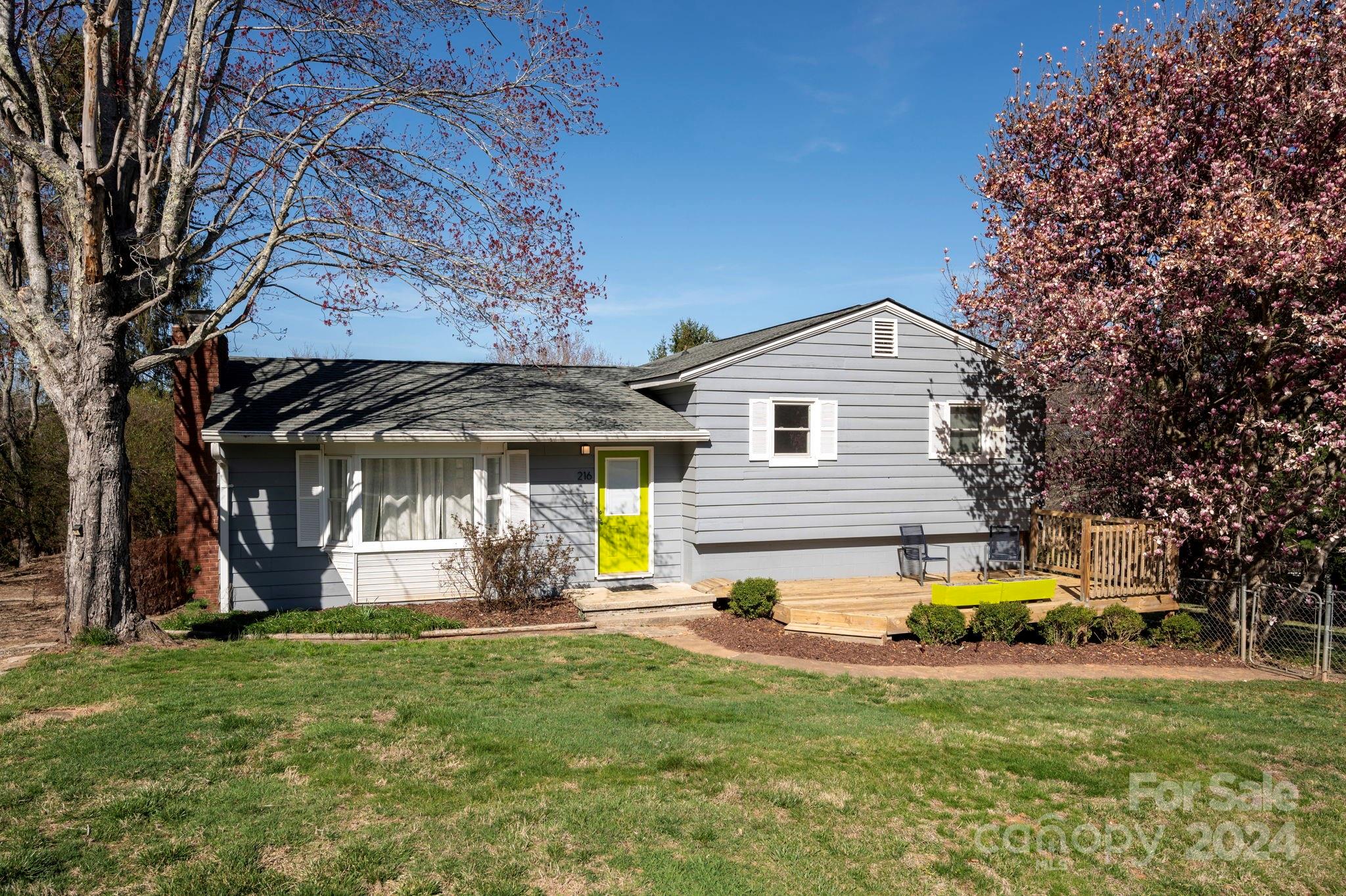 Stradley Mountain Park - Residential