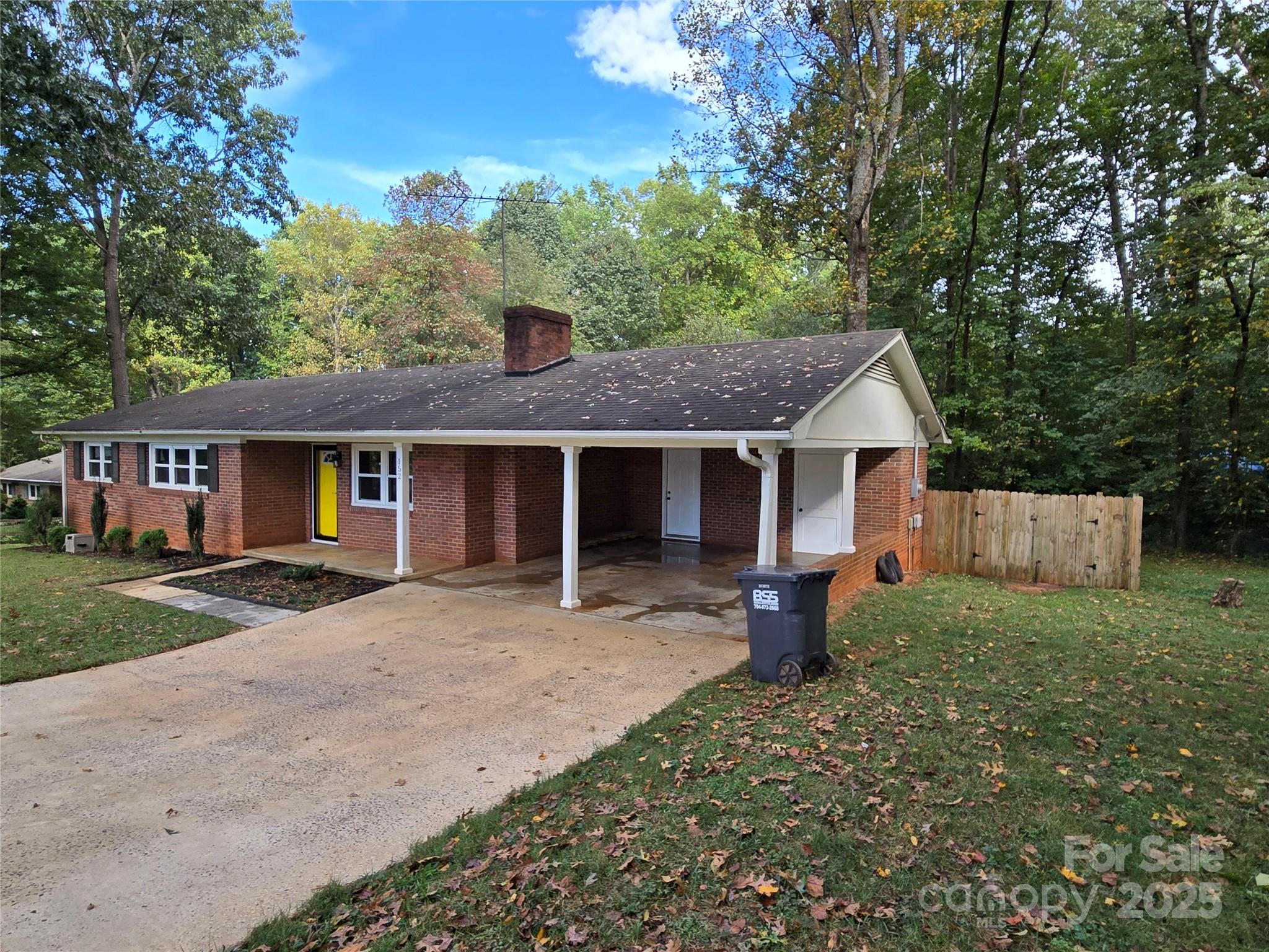 152 Colonial Heights Lane