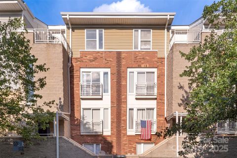 511 Donatello Avenue Charlotte NC 28205