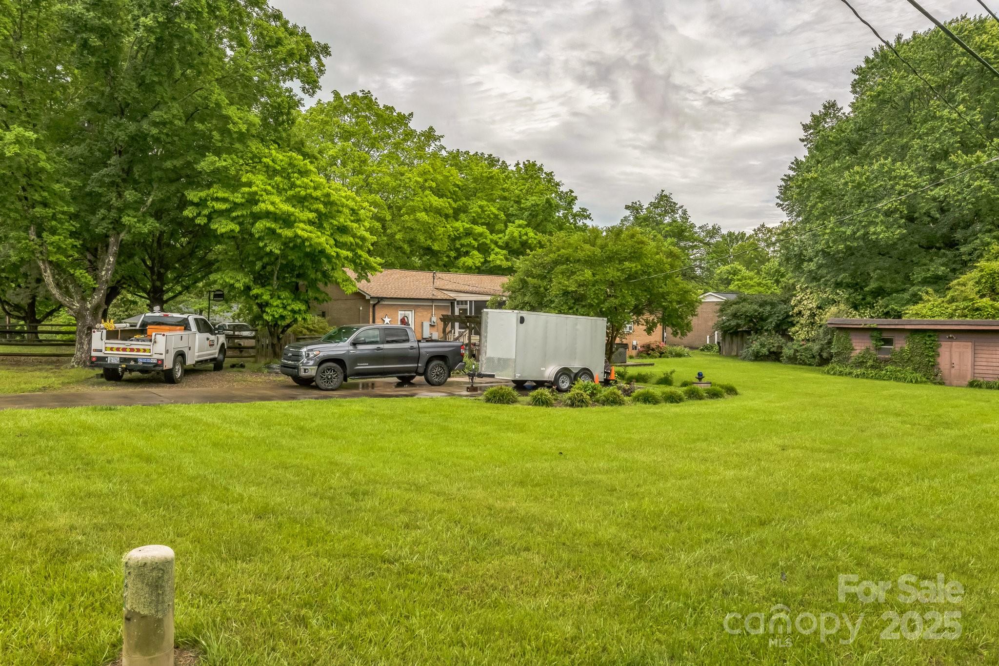 1005 Fieldstone Road
