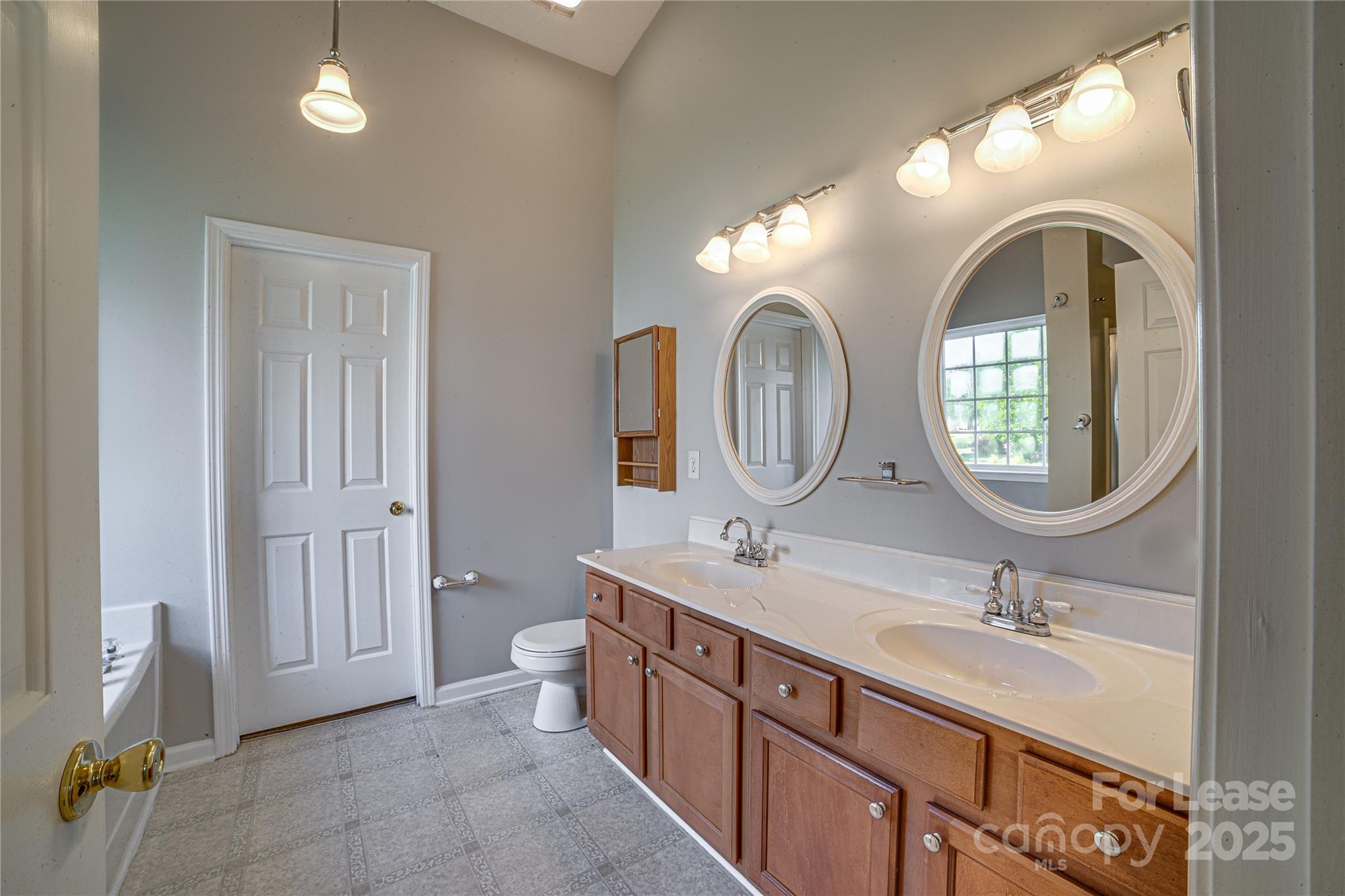 Arbor Glen - Residential Lease