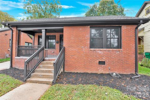 Photo of 1551 Merriman Avenue, Charlotte, NC 28203 (MLS # 4394840)