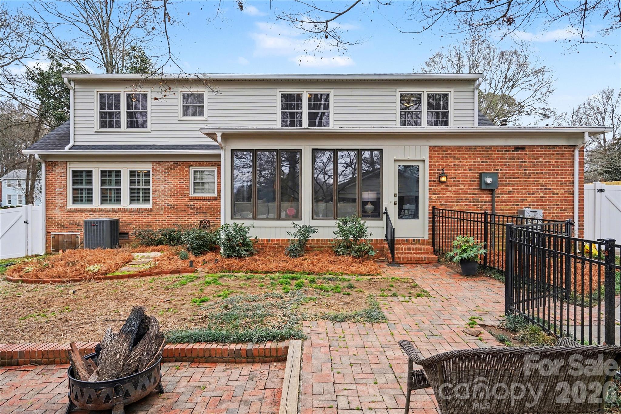 Sherwood Forest - Residential