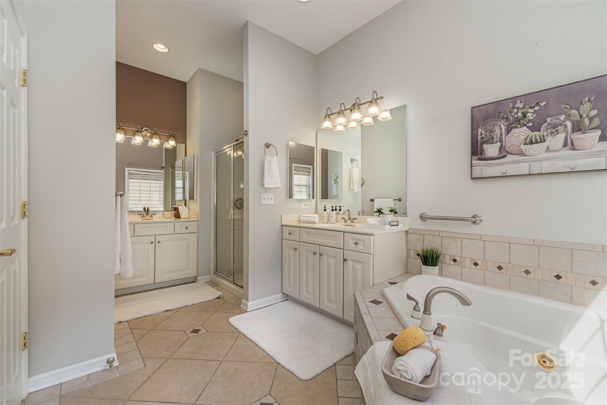 Four Seasons At Gold Hill - Residential