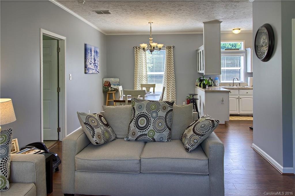 Pilot Mountain Estates - Residential